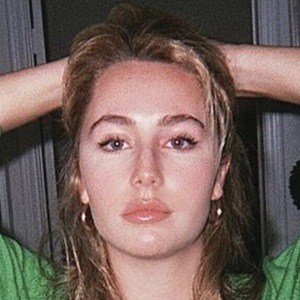 Eden McCoy, 22 (Actriz de Televisión)