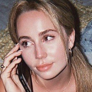 Eden McCoy, 22 (電視女演員)