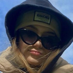 Eden Walsh, 21 (TikTok明星)