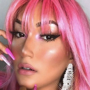 Eduarda Alves, 28 (流行歌手)