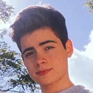 Eduardo Prado, 23 (Instagram明星)