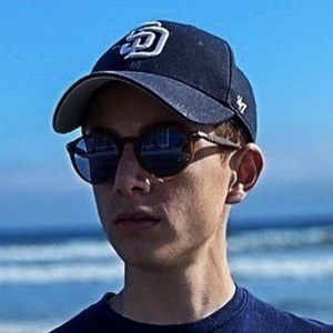 Eduardo Sacal, 24 (TikTok Star)