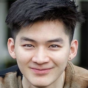 Edward Candra image 3