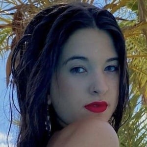 eeleena08_, 22 (TikTok-ster)