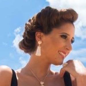 Eisha Acton, 32 (電視女演員)