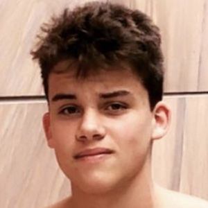 Eithan Hayim, 23 (Instagram-ster)