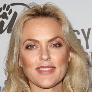 Elaine Hendrix image 7