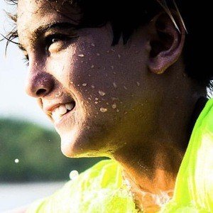 Eli Hanneman, 22 (Surfer)