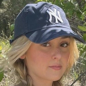 Eliana Bakhshnia, 25 (TikTok Star)