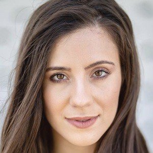 Eliana Ghen, 32 (TV Actress)