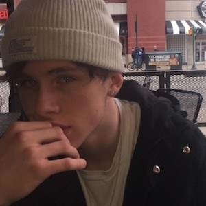 Elias Pauley, 25 (Instagram Star)