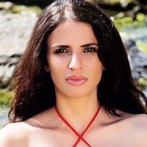 Elif Celik image 4