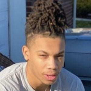 Elijah Booker image 3