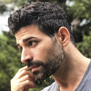 Elio Dakouny, 39 (Instagram Star)