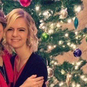Elise Ecklund, 28 (YouTube Star)