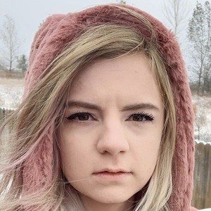 Elise Ecklund, 28 (Star di YouTube)