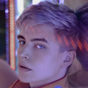 Elisha Bendas image 3