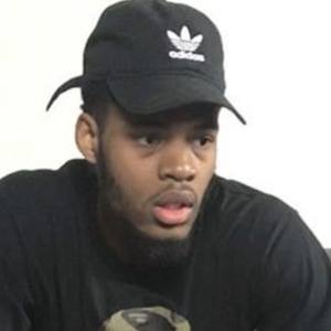 Elisocray, 28 (YouTube Star)