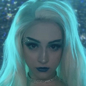 Elissa Kathryn, 22 (TikTok Star)