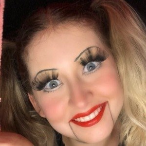 Elizabeth Fournier, 25 (TikTok Star)