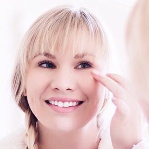 Elizabeth Hugen, 38 (博主)