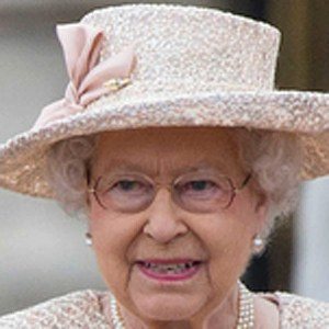 Elizabeth II image 5