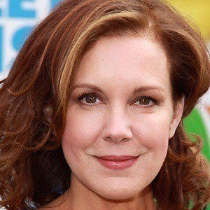 Elizabeth Perkins, 63 (電視女演員)
