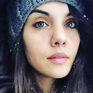 Elizabeth Saint, 40 (现实之星)