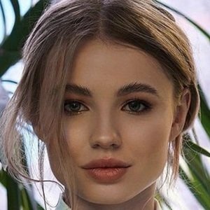 Elizabeth Vasilenko image 7