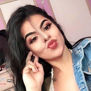 Elizabeth Wetzel, 27 (YouNow明星)