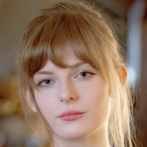 Ella Freya, 28 (Instagram Star)