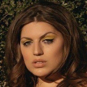 Ella Halikas image 3