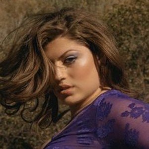 Ella Halikas, 28 (TikTok Star)