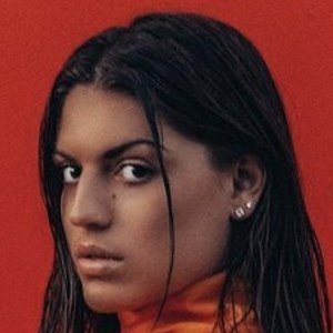 Ella Halikas image 5