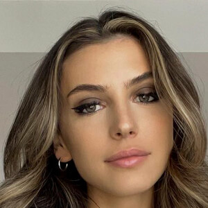 Ella Jordan, 29 (Modella)