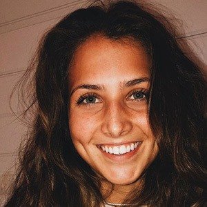 Ella Meloche, 21 (Star di YouTube)