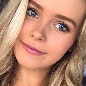 Ella Victoria, 25 (YouTube Star)