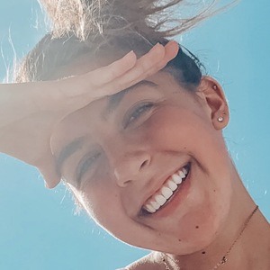 Elle Babics, 22 (TikTok明星)