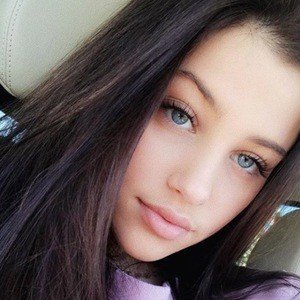 Celebrities born on May 4