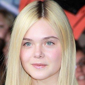 Elle Fanning, 27 (电影女演员)