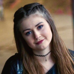 Elle Meadows image 2