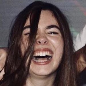 Elle Nicoletti, 23 (YouTube明星)