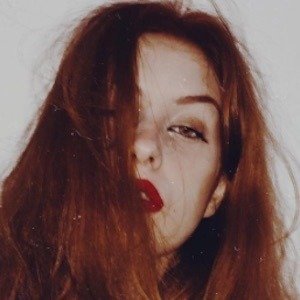 Elle Salls, 24 (Instagram Star)