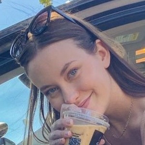 Elle Sizemore image 3