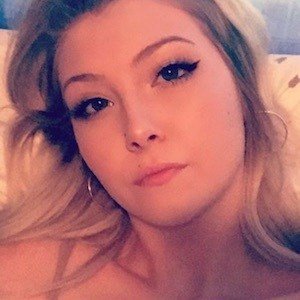 ElleBelle ASMR, 29 (Star di YouTube)