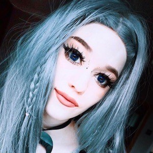 Ellen Kathleen, 28 (YouTube Star)