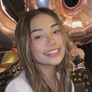 Elleriemarie image 6