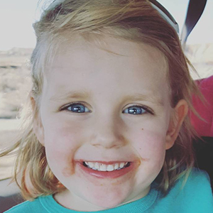 Ellie Beach, 10 (YouTube Star)
