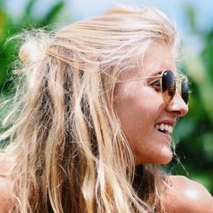 Ellie Bullen, 32 (Blogger)