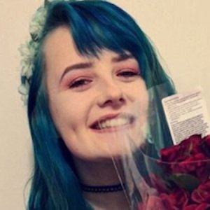 Ellie James, 30 (YouTube Star)